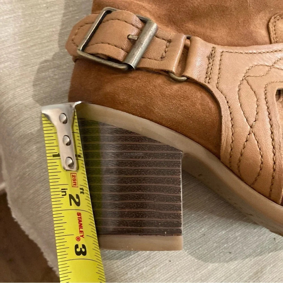 EARTH Sz 6.5 Lina  Arlington Western Style Leather Stacked Heel Ankle Boots - Picture 6 of 12